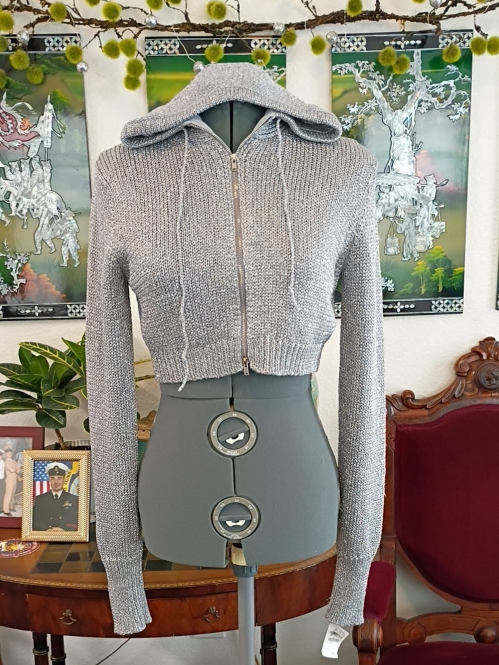 Iisli Cropped Silver Knit Zip Up Hoodie Size Medium New Tags